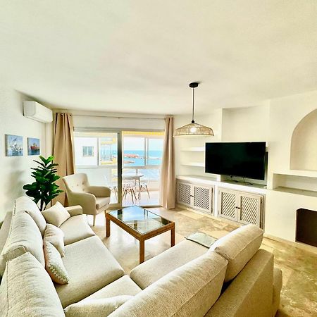 In Front Of Sea & Center Apartment Marbella Exterior photo