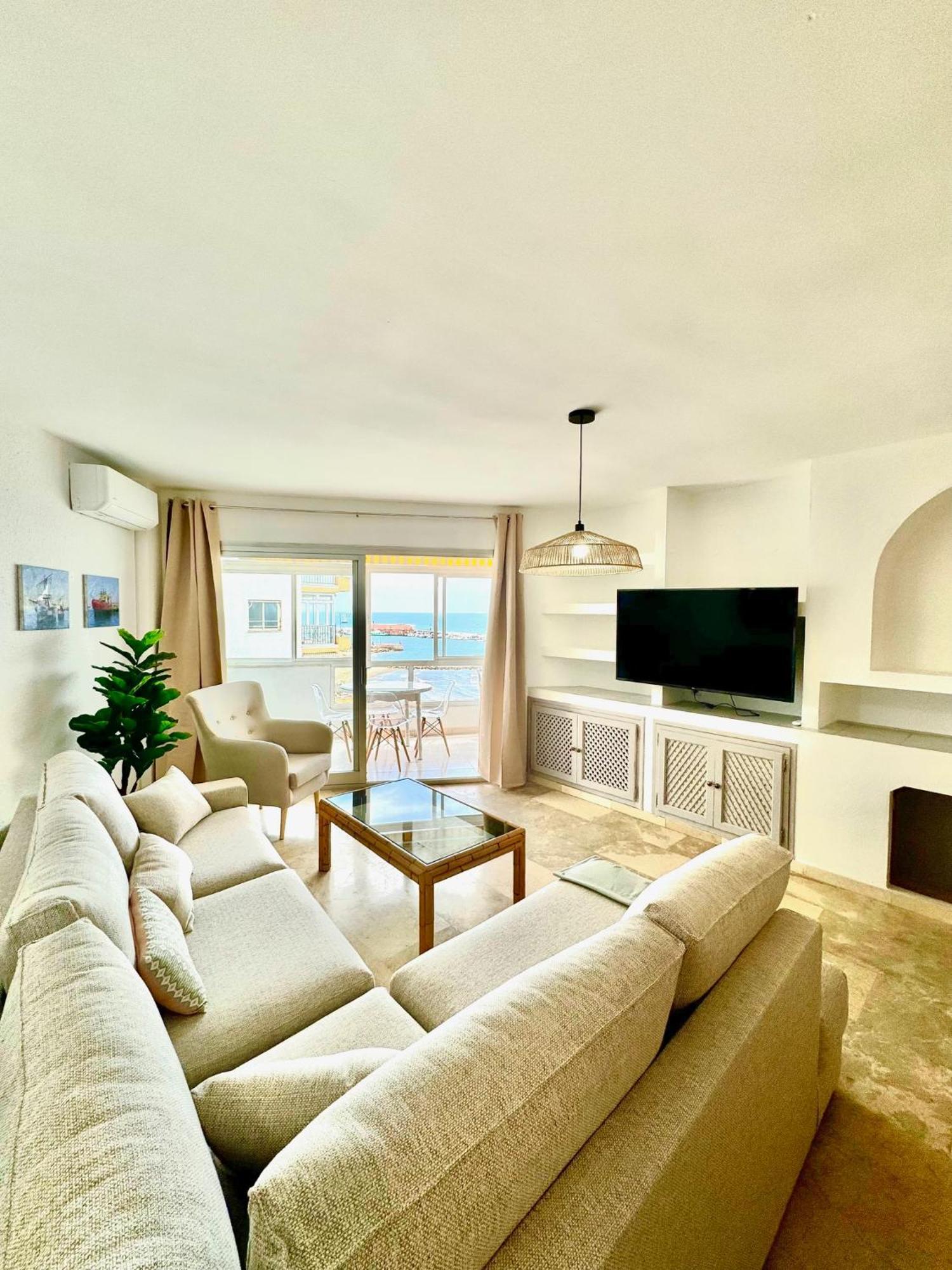 In Front Of Sea & Center Apartment Marbella Exterior photo